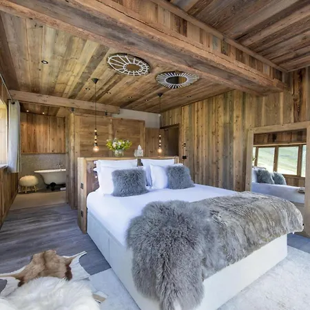 Alpine Opulence Beyond The Clouds: Daire Saint-Moritz