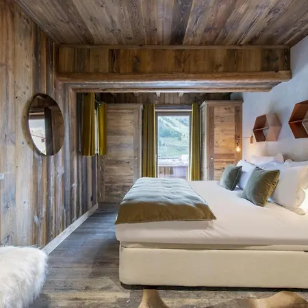 Alpine Opulence Beyond The Clouds: *